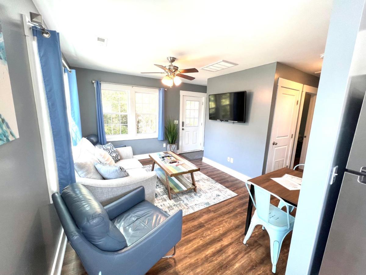 Stylish Cozy Tree House Pet Friendly!!! Villa Wilmington Exteriör bild